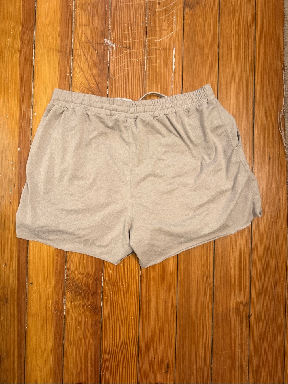 Vuori halo boyfriend shorts - Picture 2 of 3